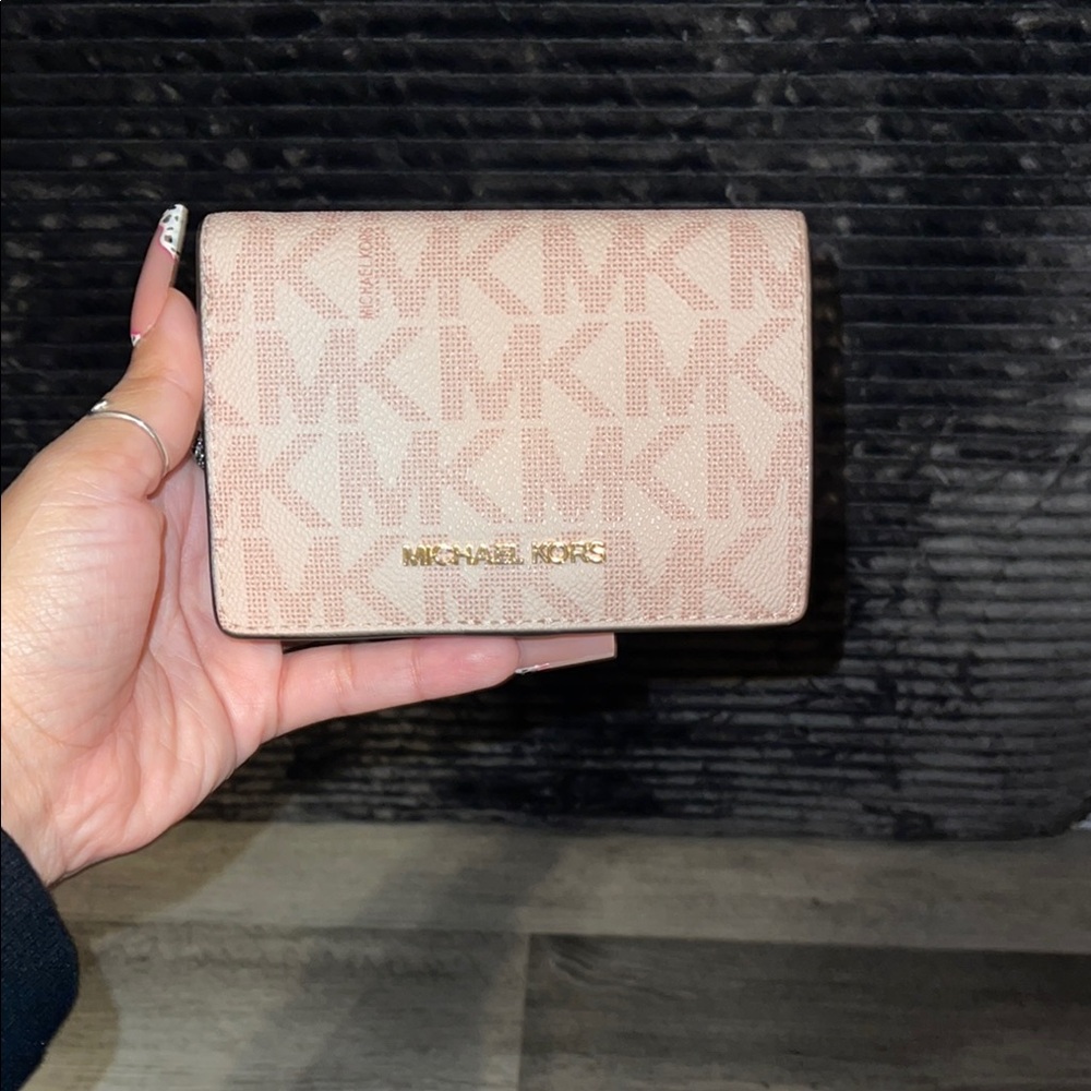 Michael Kors Pink Wallet
